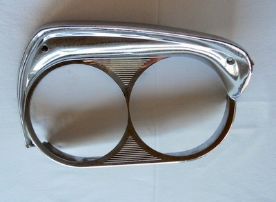 Anel de acabamento do farol direito Fiat 2300