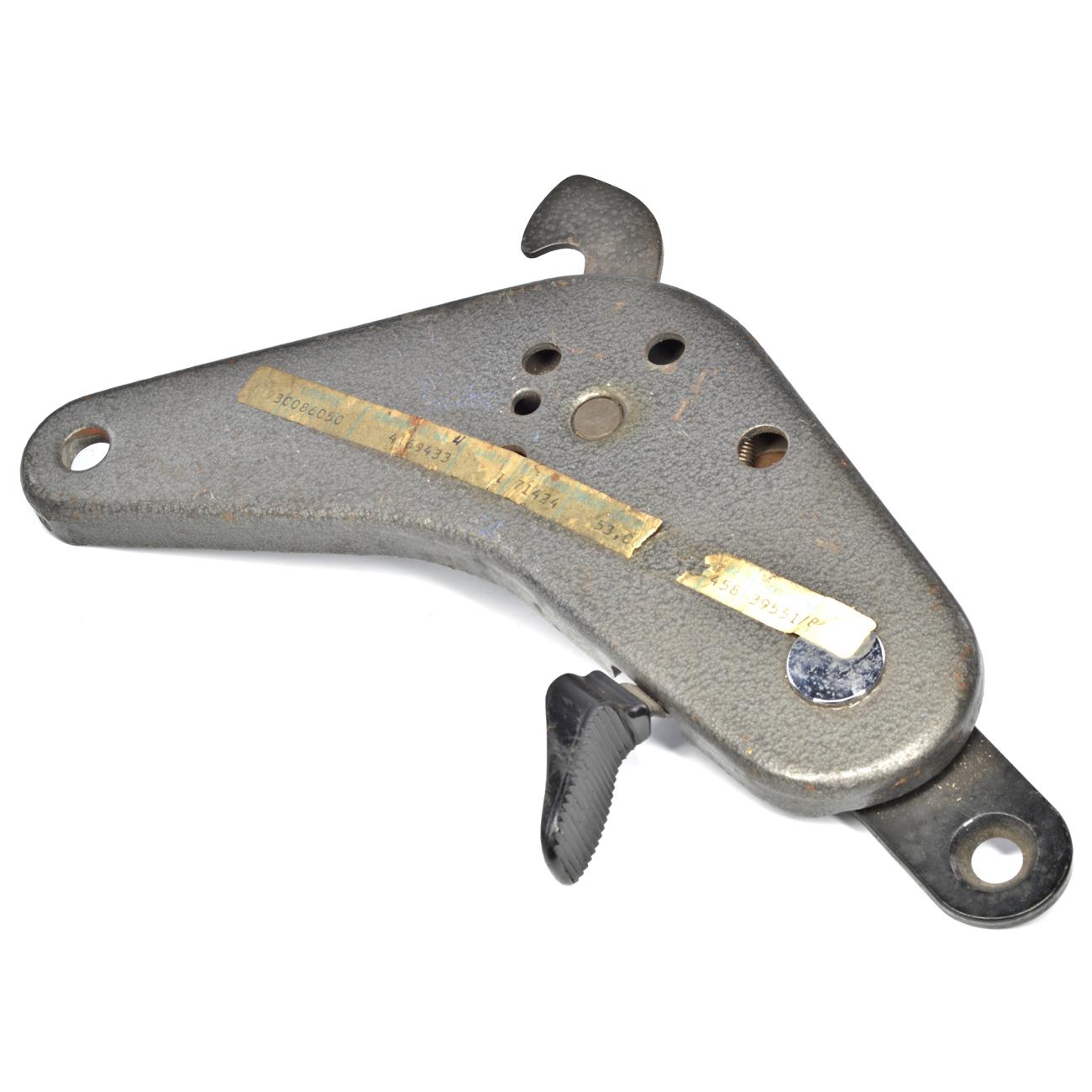 Seat adjustment/hinge passenger seat Fiat 124 Spider (66-69) original