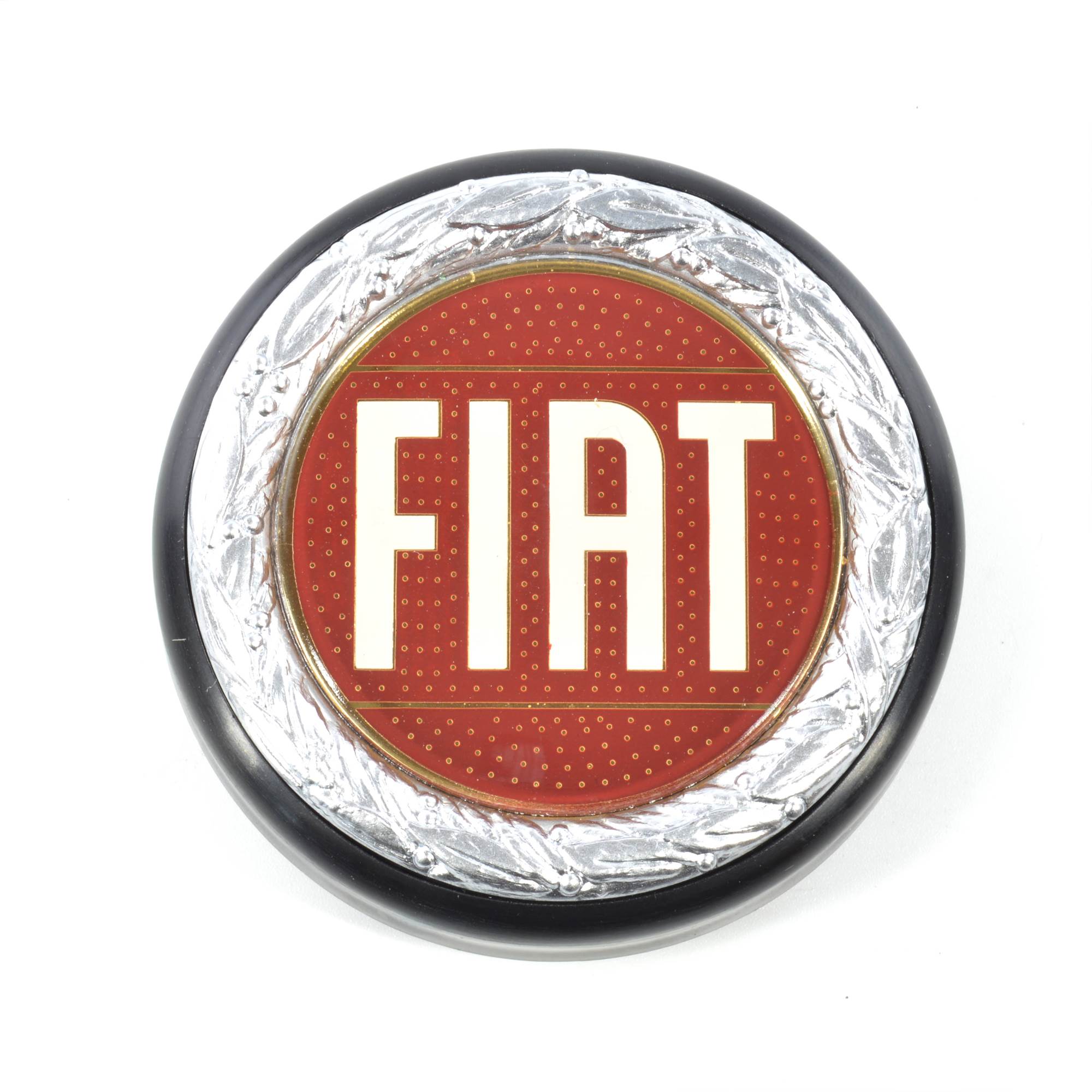 Calota de roda CD 134 com logo Fiat Fiat 124 Spider