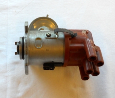 BOSCHDistributore di accensione Fiat Strada