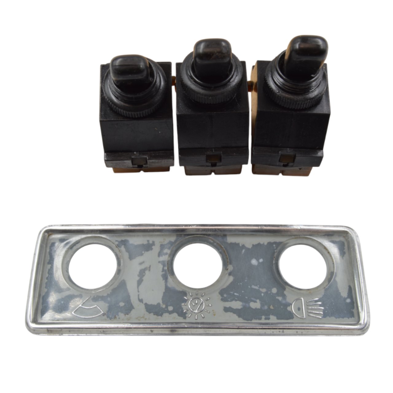 Panel with three switches (lights, hazard warning lights, windscreen wipers) original Fiat 850