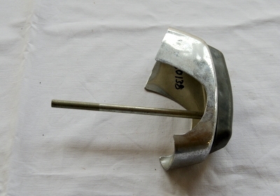 Stoßstangenhorn vorn links Fiat 1100 R