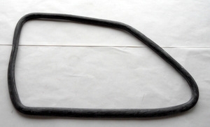 Caoutchouc de vitre latérale gauche Fiat 126