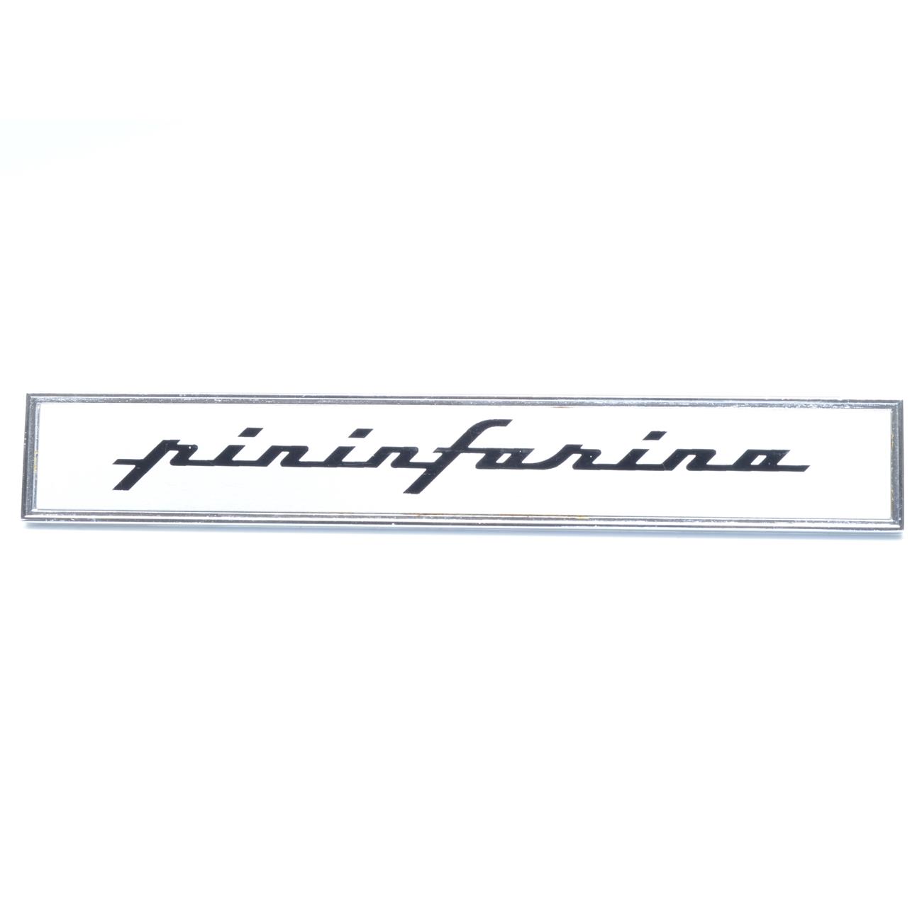 PININFARINA-Schriftzug seitlich Fiat 124 Spider DS Original