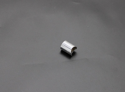 Distanzstück für Stoßstange Fiat 500 L (chrom)