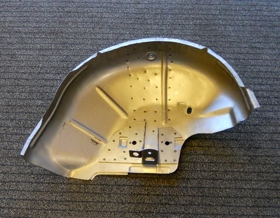 Arco da roda interior dianteiro direito Fiat 126