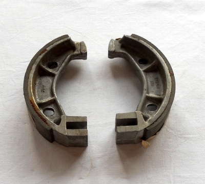 Satz Bremsbacken für Handbremse Fiat 600