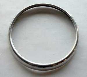 Anneau décoratif pour phares (55-56) Fiat 600
